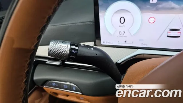 Genesis GV80 2.5T Бензин 2WD — Фото автомобиля 14