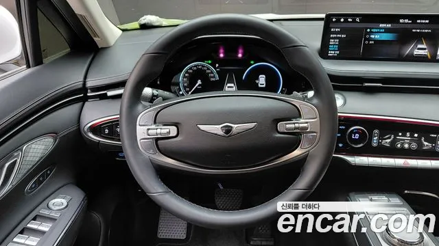 Genesis GV70 — Фото автомобиля 13
