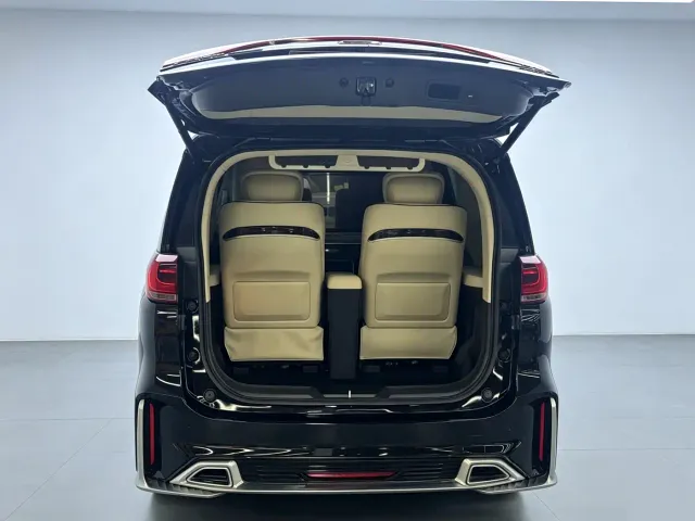 GAC Trumpchi M8 — Фото автомобиля 18