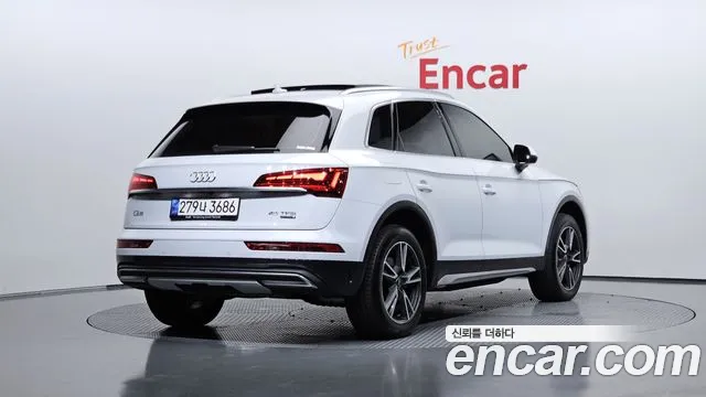 Фотография автомобиля — Audi Q5 FY