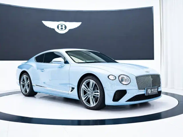 Bentley Continental — Фото автомобиля 3