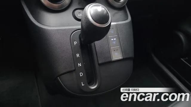 Hyundai Casper — Фото автомобиля 12