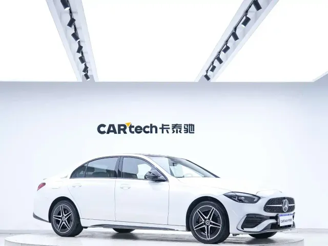 Mercedes-Benz C-Class — Фото автомобиля 9
