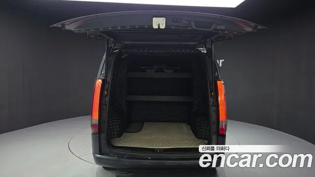 Hyundai Staria Staria Карго 5 мест — Фото автомобиля 27