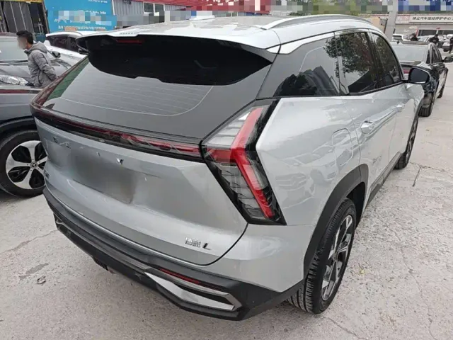 Geely Boyue L — Фото автомобиля 6
