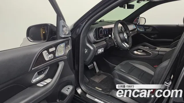 Mercedes-Benz GLE-Class — Фото автомобиля 10