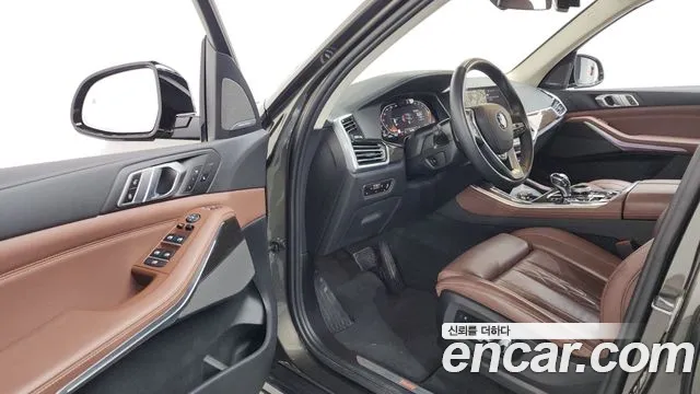 BMW X5 — Фото автомобиля 10