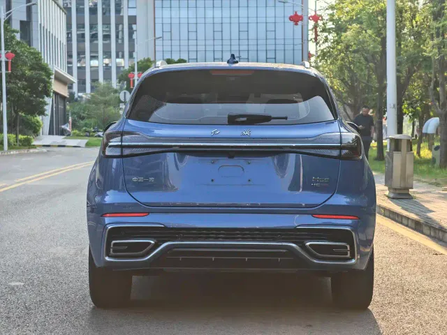 Hongqi HS5 — Фото автомобиля 4
