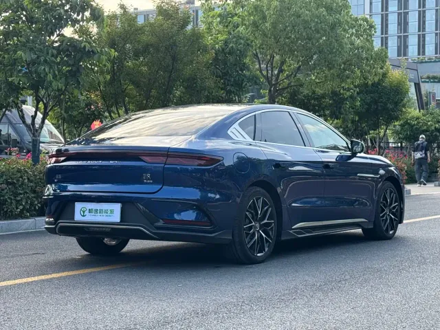 BYD Han — Фото автомобиля 3