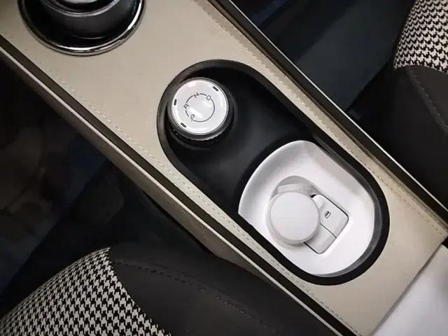 Wuling Hongguang Mini EV — Фото автомобиля 13