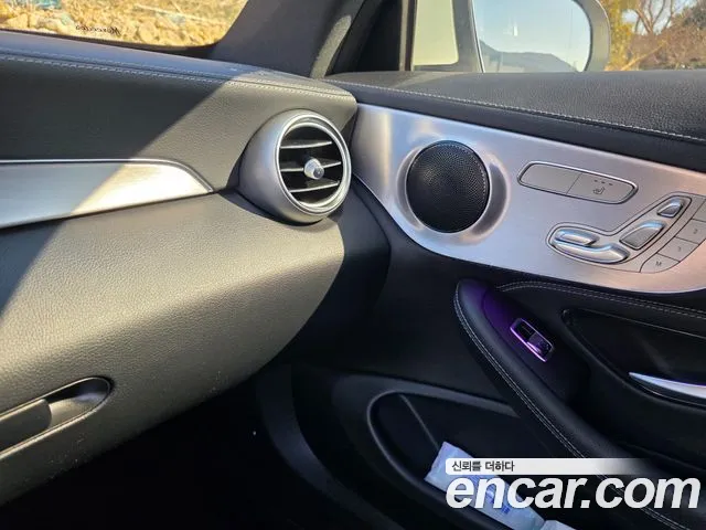 Mercedes-Benz C-Class W205 — Фото автомобиля 10