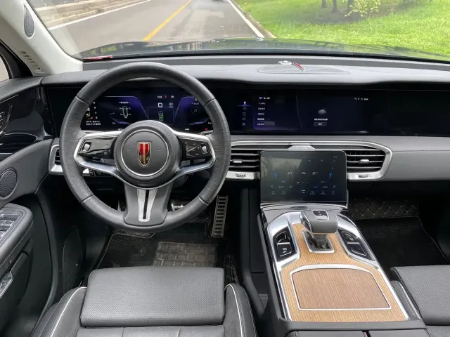 Hongqi Hongqi E-HS9 2021 460km Flagship Comfort 6-seater — Фото автомобиля 14
