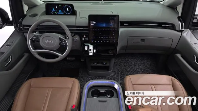Hyundai Staria Staria — Фото автомобиля 6