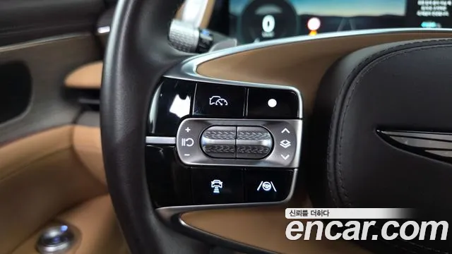 Genesis G90 Бензин 3.5 турбо AWD — Фото автомобиля 17