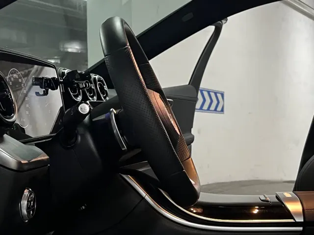 Mercedes-Benz C-Class — Фото автомобиля 15