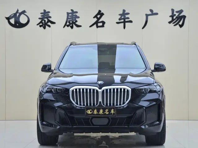 BMW X5 — Фото автомобиля 2