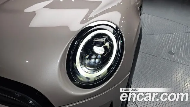 MINI Cooper — Фото автомобиля 22