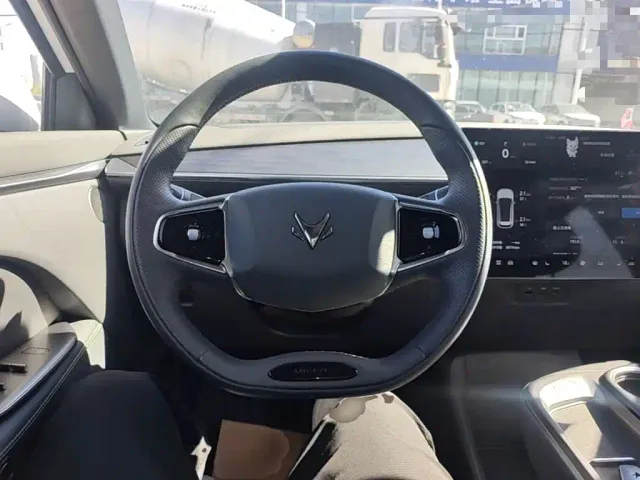 Arcfox Alpha T5 — Фото автомобиля 6