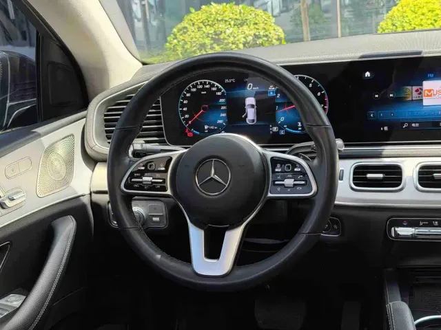Mercedes-Benz GLE Coupe — Фото автомобиля 9