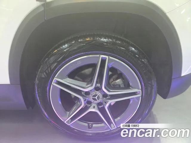 Mercedes-Benz GLA-Class — Фото автомобиля 20