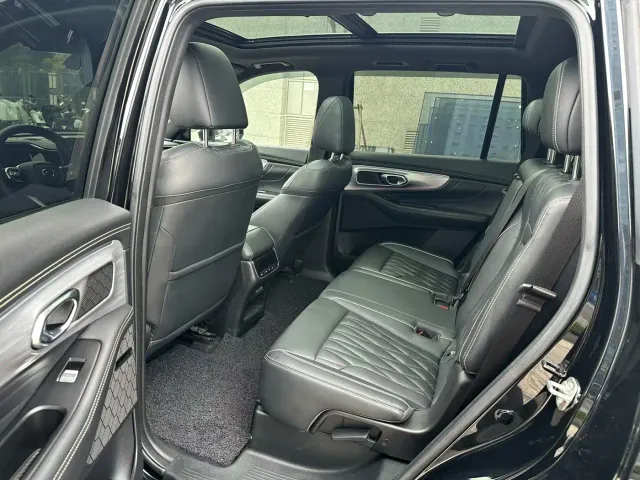 GAC Trumpchi GS8 — Фото автомобиля 9