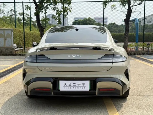 Xiaomi SU7 — Фото автомобиля 14