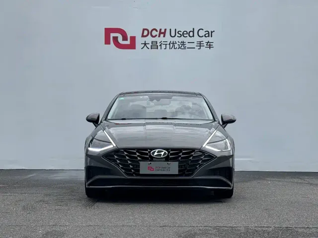 Hyundai Sonata — Фото автомобиля 2