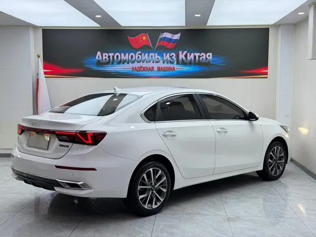 Kia K3 — Фото автомобиля 4