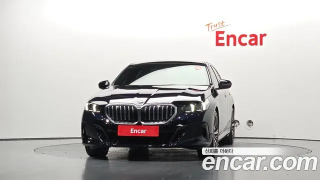 BMW 5-Series 5 серия (G60) 530i xDrive M Sport — Фото автомобиля 3