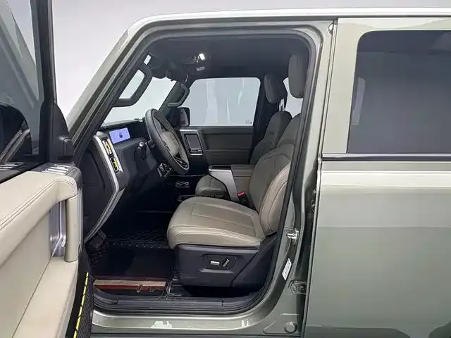 iCAR V23 — Фото автомобиля 7