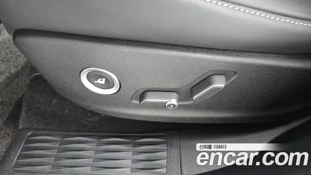 Genesis GV80 2.5T Бензин AWD — Фото автомобиля 27