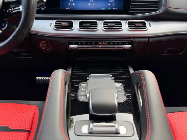 Mercedes-Benz GLE Coupe AMG — Фото автомобиля 11