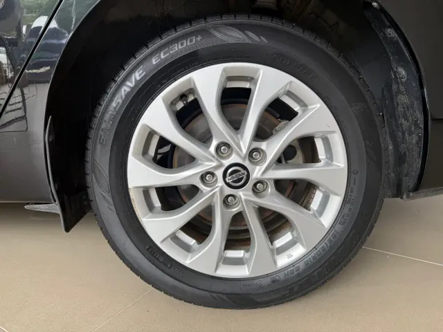 Nissan Sylphy — Фото автомобиля 14
