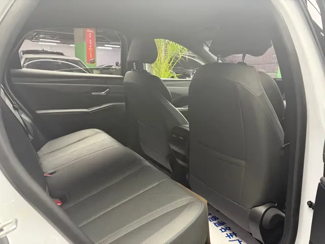 BYD Qin PLUS — Фото автомобиля 8