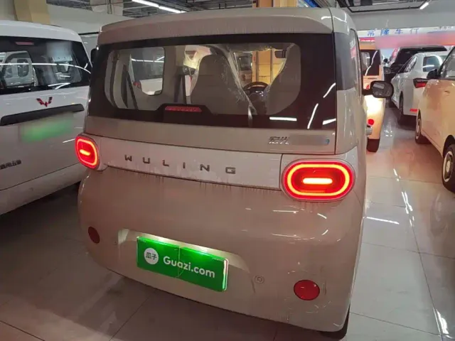 Wuling Hongguang Mini EV — Фото автомобиля 5