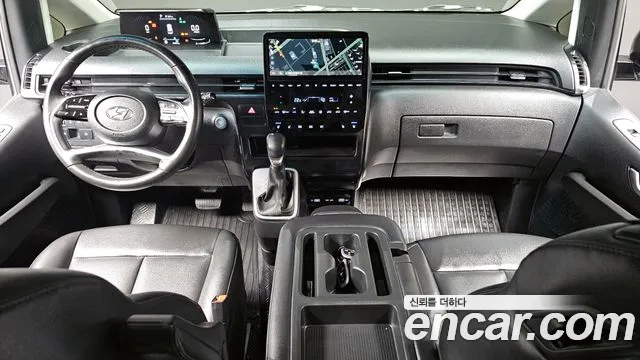 Hyundai Staria Staria 4WD Tourer 11 мест — Фото автомобиля 7