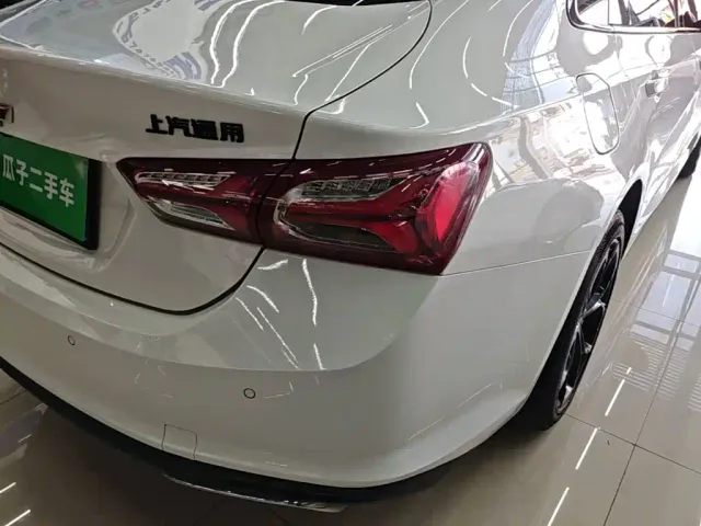 Chevrolet Malibu XL — Фото автомобиля 12