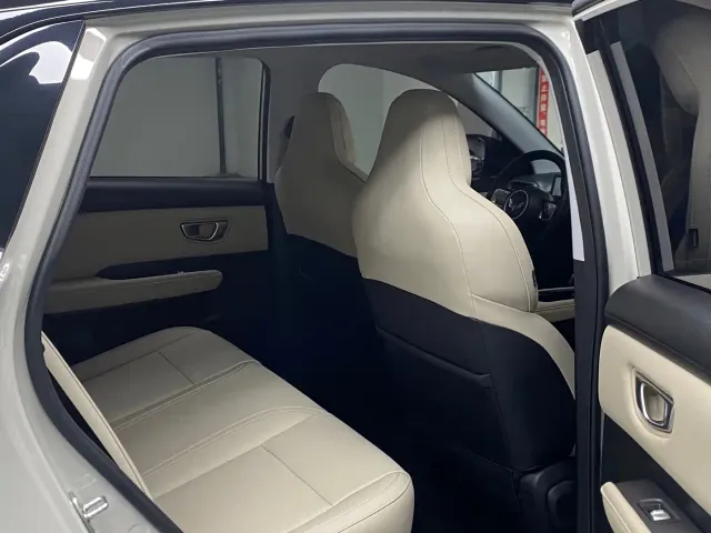 Wuling Binguo PLUS — Фото автомобиля 13