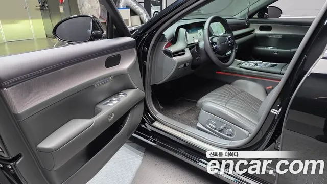 Genesis G90 Бензин 3.5 турбо AWD — Фото автомобиля 10