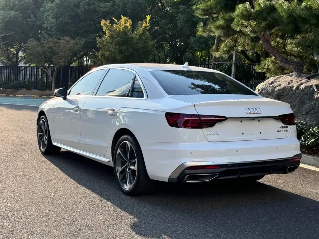 Audi Audi A4L 2023 40 TFSI Fashion Dynamic — Фото автомобиля 16