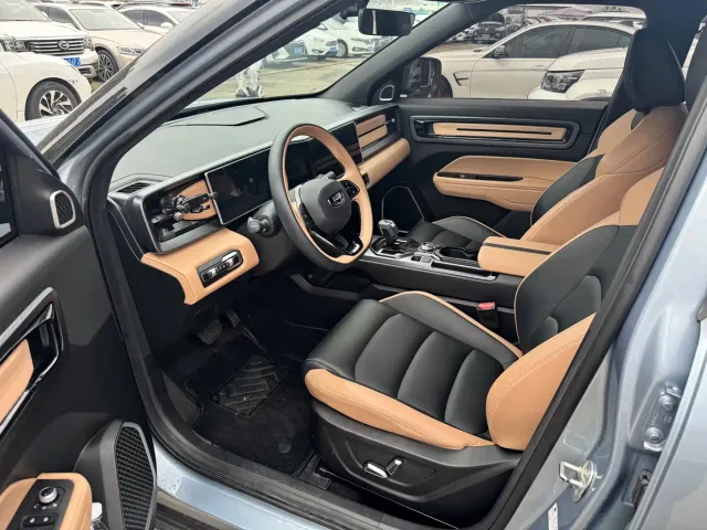 Geely Geely ICON 2023 Model 1.5TD Chocolate Deluxe Edition — Фото автомобиля 5