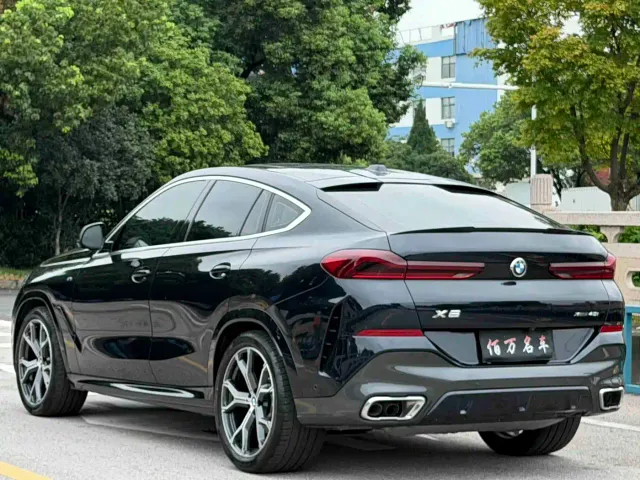 BMW X6 — Фото автомобиля 4