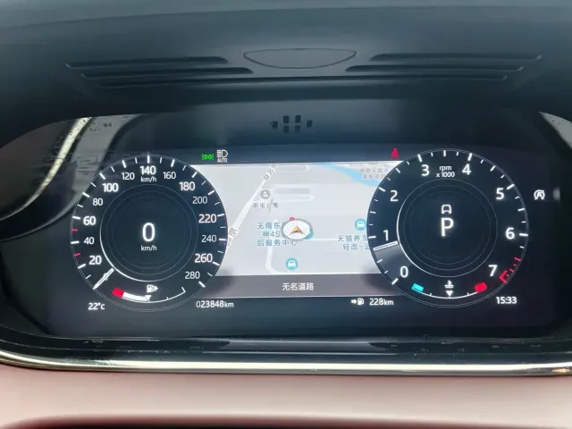 Land Rover Range Rover Evoque — Фото автомобиля 16