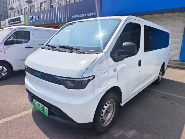 JMC E-Fushun — Фото автомобиля 2