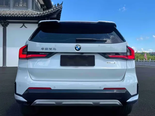 BMW X1 — Фото автомобиля 5
