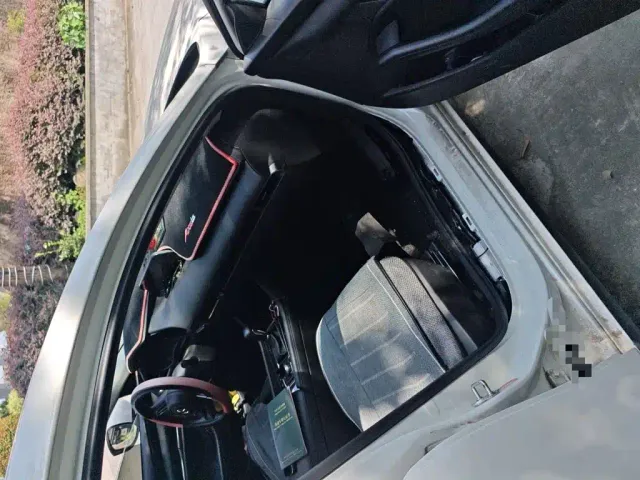 Mazda Axela — Фото автомобиля 19