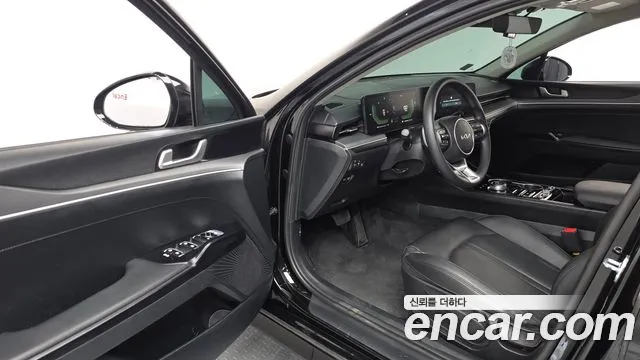 Kia K5 Prestige — Фото автомобиля 10