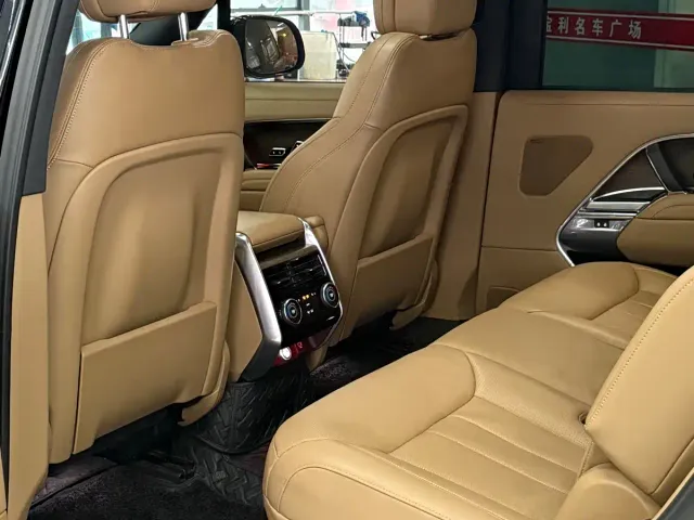 Land Rover Range Rover — Фото автомобиля 7
