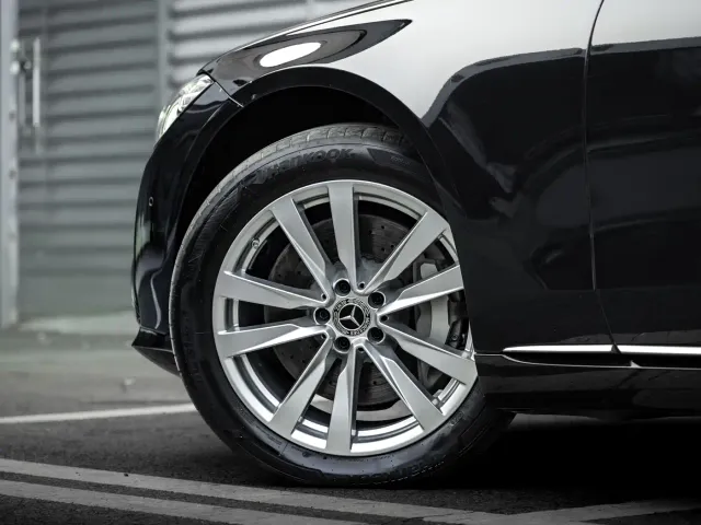 Mercedes-Benz S-Class — Фото автомобиля 5
