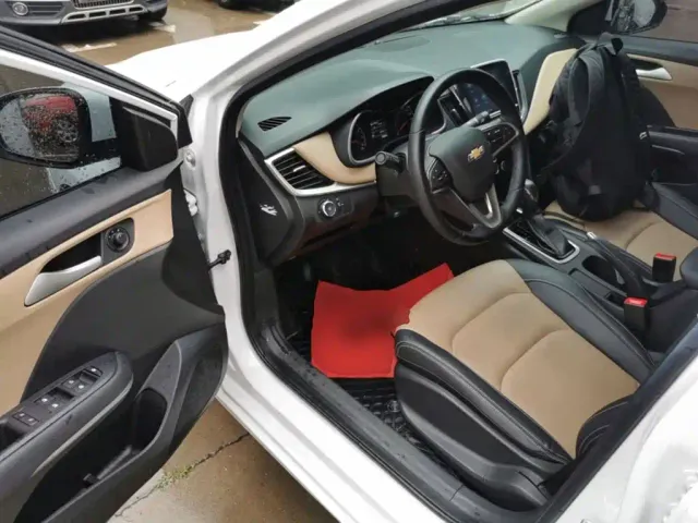 Chevrolet Monza — Фото автомобиля 15